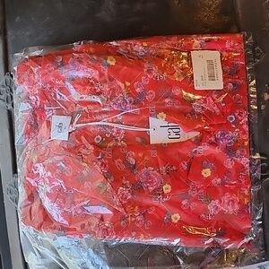 Sleeveless blouse